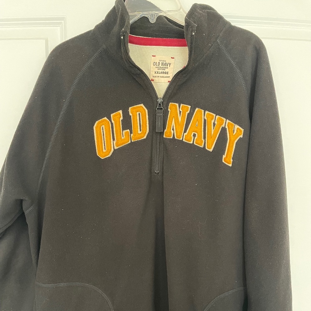 Old Navy Long Sleeve Pullover